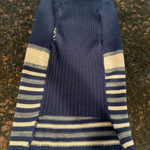 Dog Sweater - Picture 8 of 11